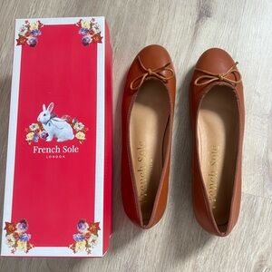 Tan Napa Leather Ballet Flats - Size 9 (NWT) French Sole, model Amelie 🥿